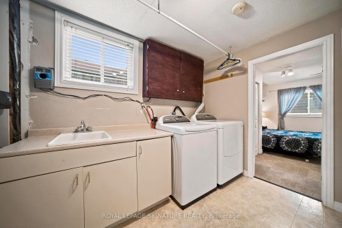 30 Andrew Street, Brant, ON - Indoor Photo Showing Laundry Room