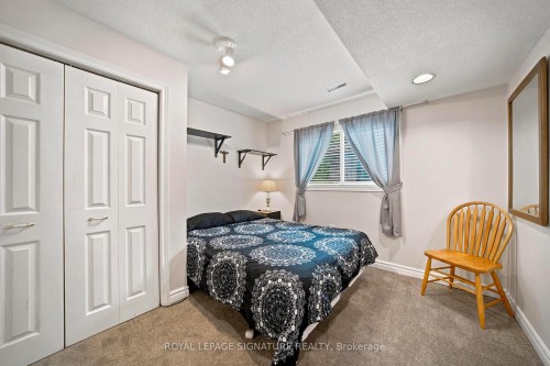 30 Andrew Street, Brant, ON - Indoor Photo Showing Bedroom