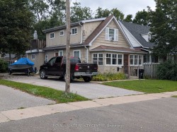 Upper-10 Dufferin Street  Barrie, ON L4N 2J7