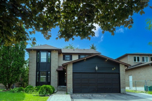 89 Batson Drive, Aurora, ON - Outdoor With Facade