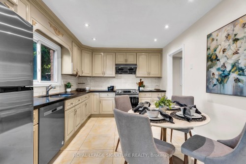89 Batson Drive, Aurora, ON - Indoor