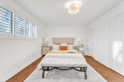 89 Batson Drive, Aurora, ON - Indoor Photo Showing Bedroom
