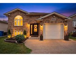 1095 LAKEVIEW Windsor, ON N8P 1K9