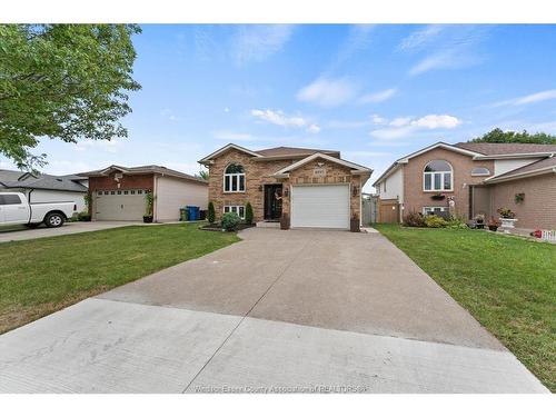 1095 Lakeview, Windsor, ON 
