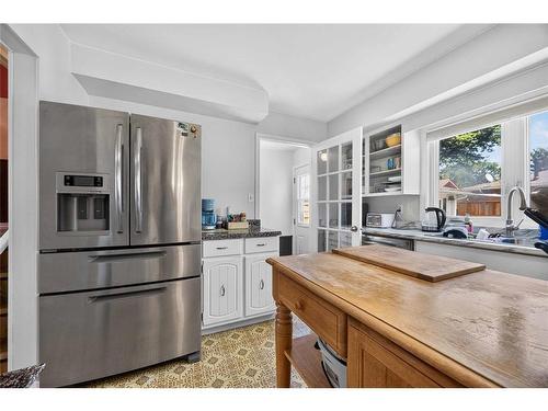 492 Parkdale Crescent, St Clair, ON 