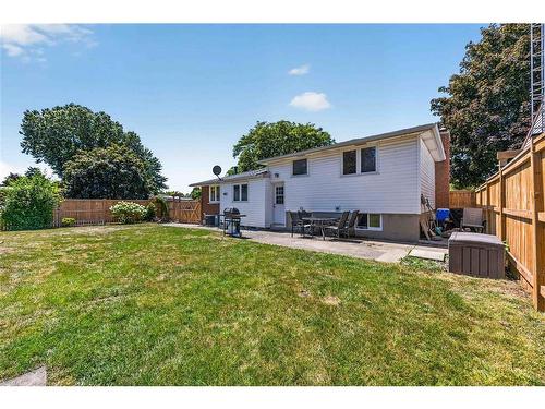 492 Parkdale Crescent, St Clair, ON 