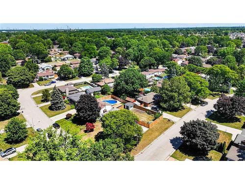 492 Parkdale Crescent, St Clair, ON 