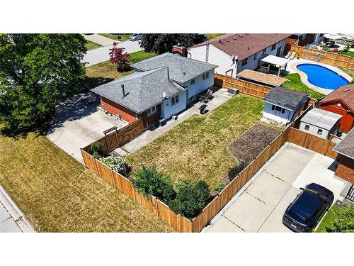 492 Parkdale Crescent, St Clair, ON 