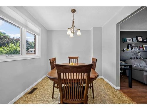 492 Parkdale Crescent, St Clair, ON 