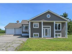 25 Rue du Voilier  Caraquet, NB E1W 1A4