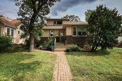 200 Beaverbrook ST  Winnipeg, MB R3N 1M8