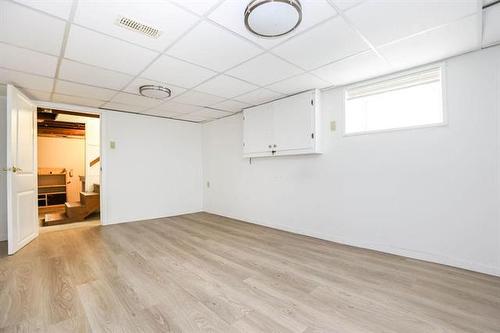 200 Beaverbrook St, Winnipeg, MB - Indoor Photo Showing Other Room