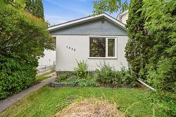 1035 Scotland AVE  Winnipeg, MB R3M 1X3