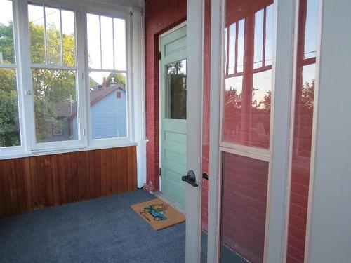 4 Crown Street, Thunder Bay, ON - Indoor Photo Showing Other Room