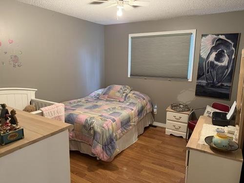4130 Vanguard Avenue, Thunder Bay, ON - Indoor Photo Showing Bedroom