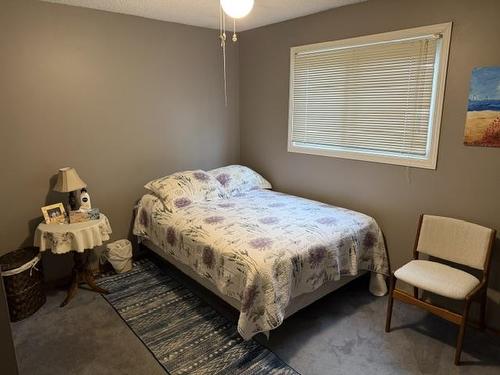 4130 Vanguard Avenue, Thunder Bay, ON - Indoor Photo Showing Bedroom