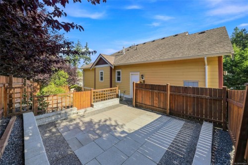 341 Sunny Dr, Nanaimo, BC 