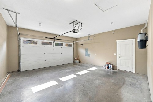 341 Sunny Dr, Nanaimo, BC 
