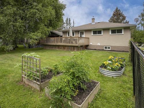2312 Rosslyn Road, Thunder Bay, ON - Outdoor With Deck Patio Veranda
