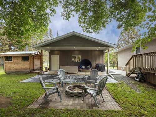 2312 Rosslyn Road, Thunder Bay, ON - Outdoor With Deck Patio Veranda