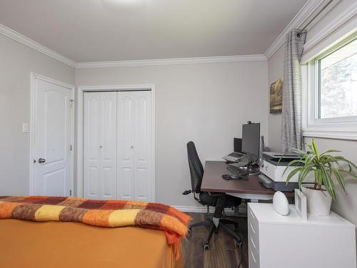 2312 Rosslyn Road, Thunder Bay, ON - Indoor
