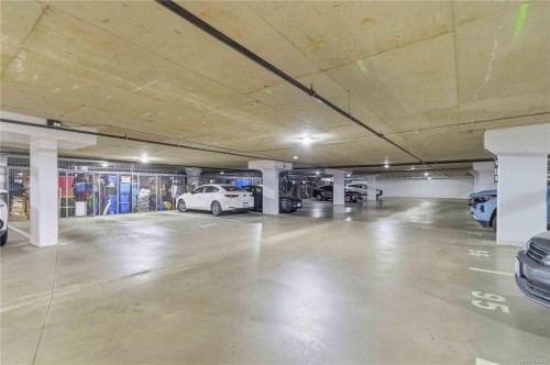 #206-2461 Gateway Rd, Langford, BC - Indoor Photo Showing Garage