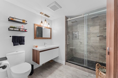 Bathroom - 308-214 Rue Notre-Dame, Repentigny (Repentigny), QC - Indoor Photo Showing Bathroom