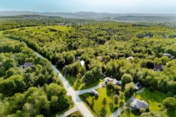 Ch. Biron  Ascot Corner, QC J0B 1A0