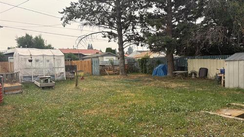 515 5Th Street, Cranbrook, BC - Outdoor With Backyard