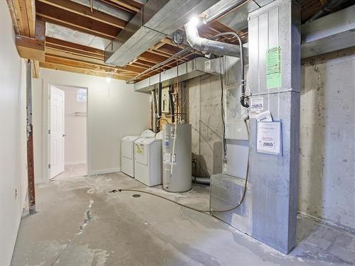 854 Templeton Ave, Winnipeg, MB - Indoor Photo Showing Basement