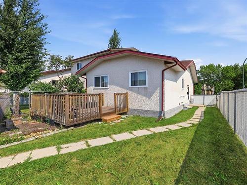854 Templeton Ave, Winnipeg, MB - Outdoor