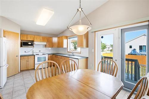 243 Bairdmore Blvd, Winnipeg, MB - Indoor