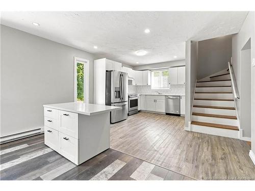 87 Jones St, Moncton, NB 