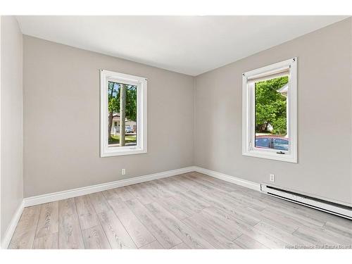 87 Jones St, Moncton, NB 