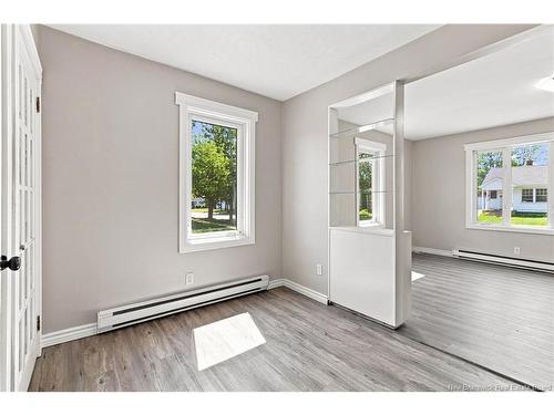 87 Jones St, Moncton, NB 