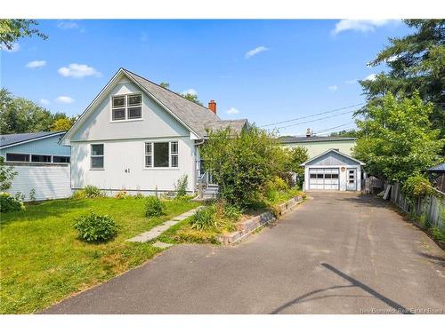 41 Hillcourt Dr, Fredericton, NB 