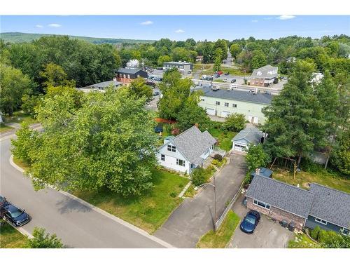41 Hillcourt Dr, Fredericton, NB 
