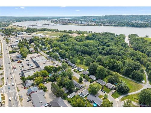 41 Hillcourt Dr, Fredericton, NB 