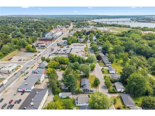 41 Hillcourt Dr, Fredericton, NB 