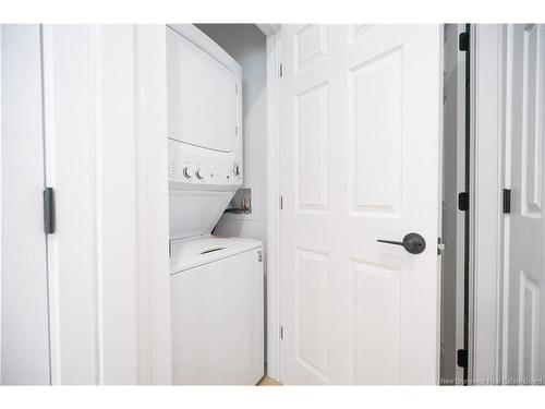 20 Harding St, Saint John, NB - Indoor Photo Showing Laundry Room
