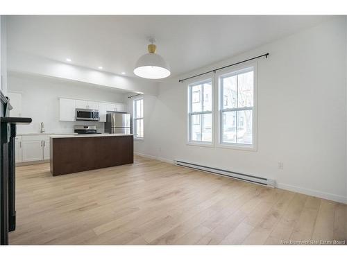 20 Harding St, Saint John, NB - Indoor