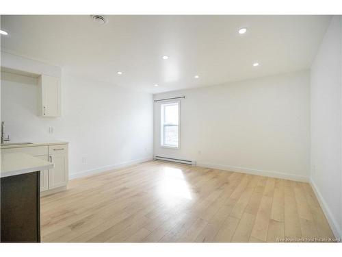20 Harding St, Saint John, NB - Indoor
