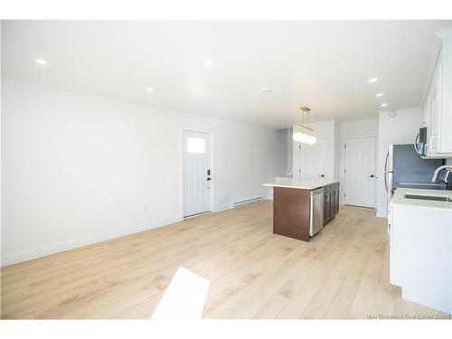 20 Harding St, Saint John, NB - Indoor Photo Showing Kitchen