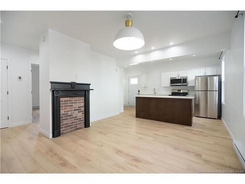 20 Harding St, Saint John, NB - Indoor Photo Showing Kitchen