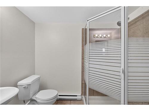302 Lonsdale Dr, Moncton, NB 