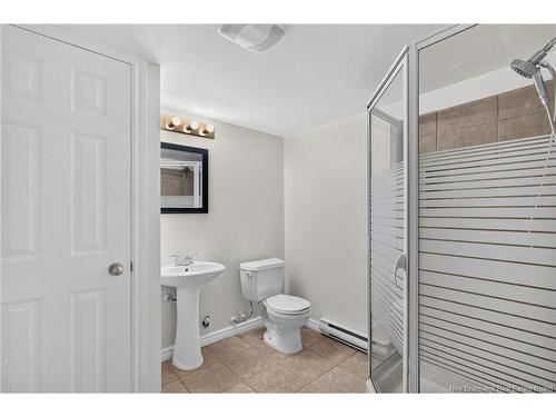 302 Lonsdale Dr, Moncton, NB 