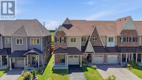 34 ROBERTSON STREET  Collingwood, ON L9Y 0X1