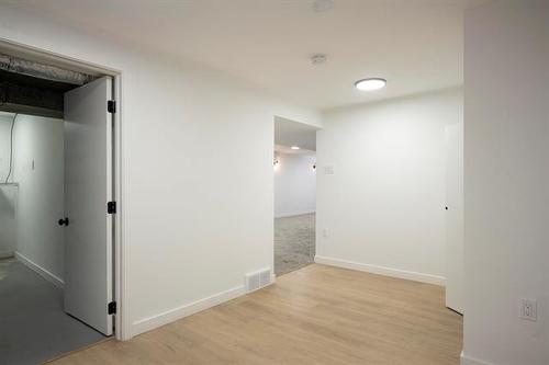 59 Arden Ave, Winnipeg, MB - Indoor Photo Showing Other Room