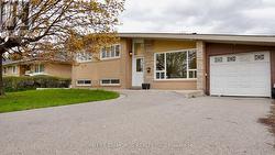 15 ATHLONE AVENUE Brampton, ON L6T 2N5