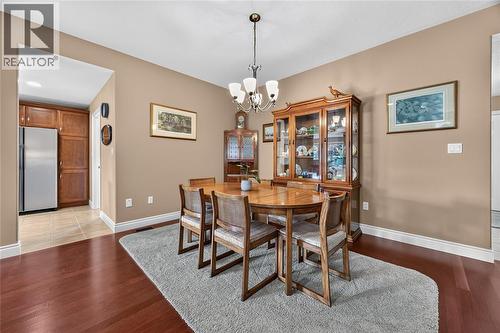 169 Augusta Boulevard, Sarnia, ON - Indoor Photo Showing Dining Room